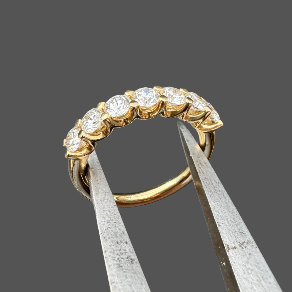Demi alliance diamants or jaune 1.13ct