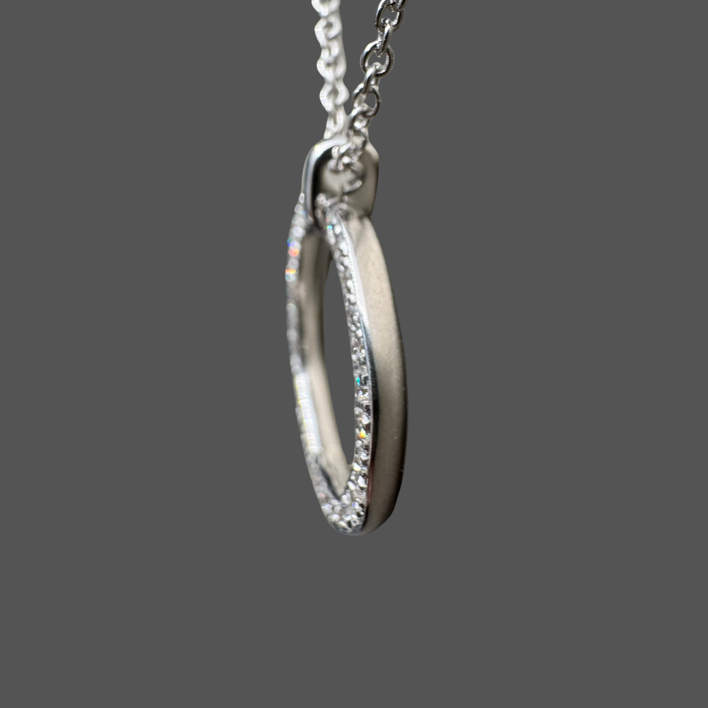 Pendentif diamant 0.32ct en or blanc avec chaîne