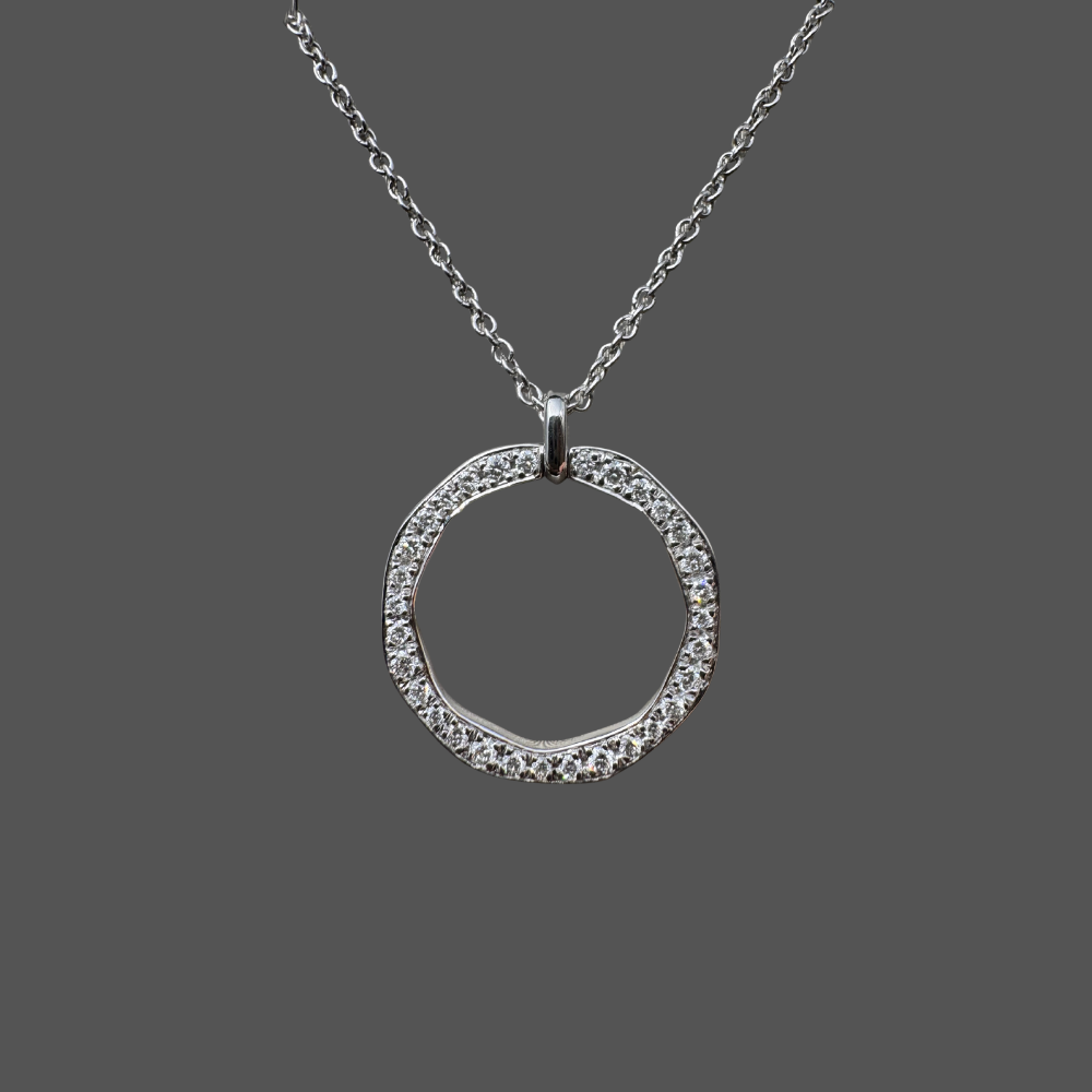Pendentif diamant 0.32ct en or blanc avec chaîne