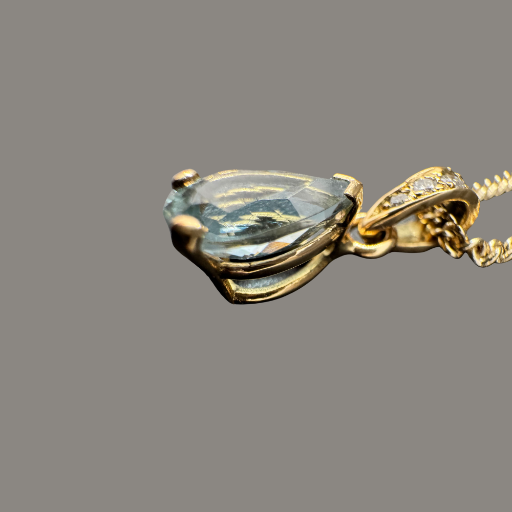 Pendentif Aigue Marine et Diamants