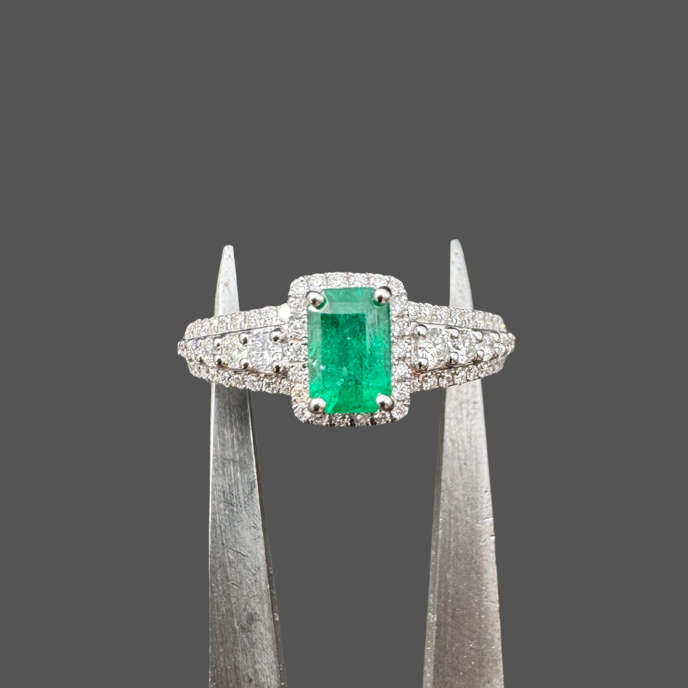 Bague Émeraude & Diamants