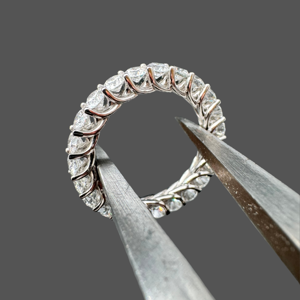 Alliance diamants complète 2.74 carats