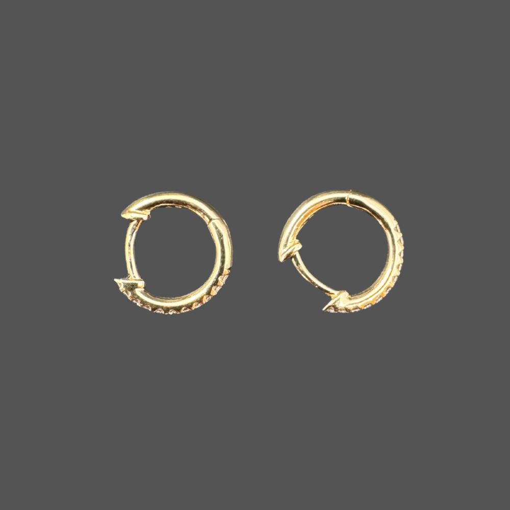Créoles en or jaune 18 carats avec diamants – 0,10 ct
