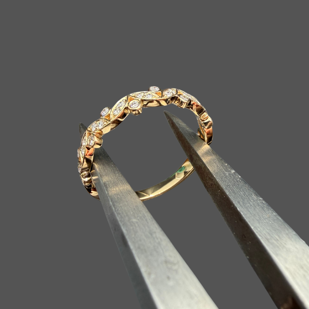 Demi-Alliance Diamants G-VS 0,15 ct – Or Jaune 18 Carats