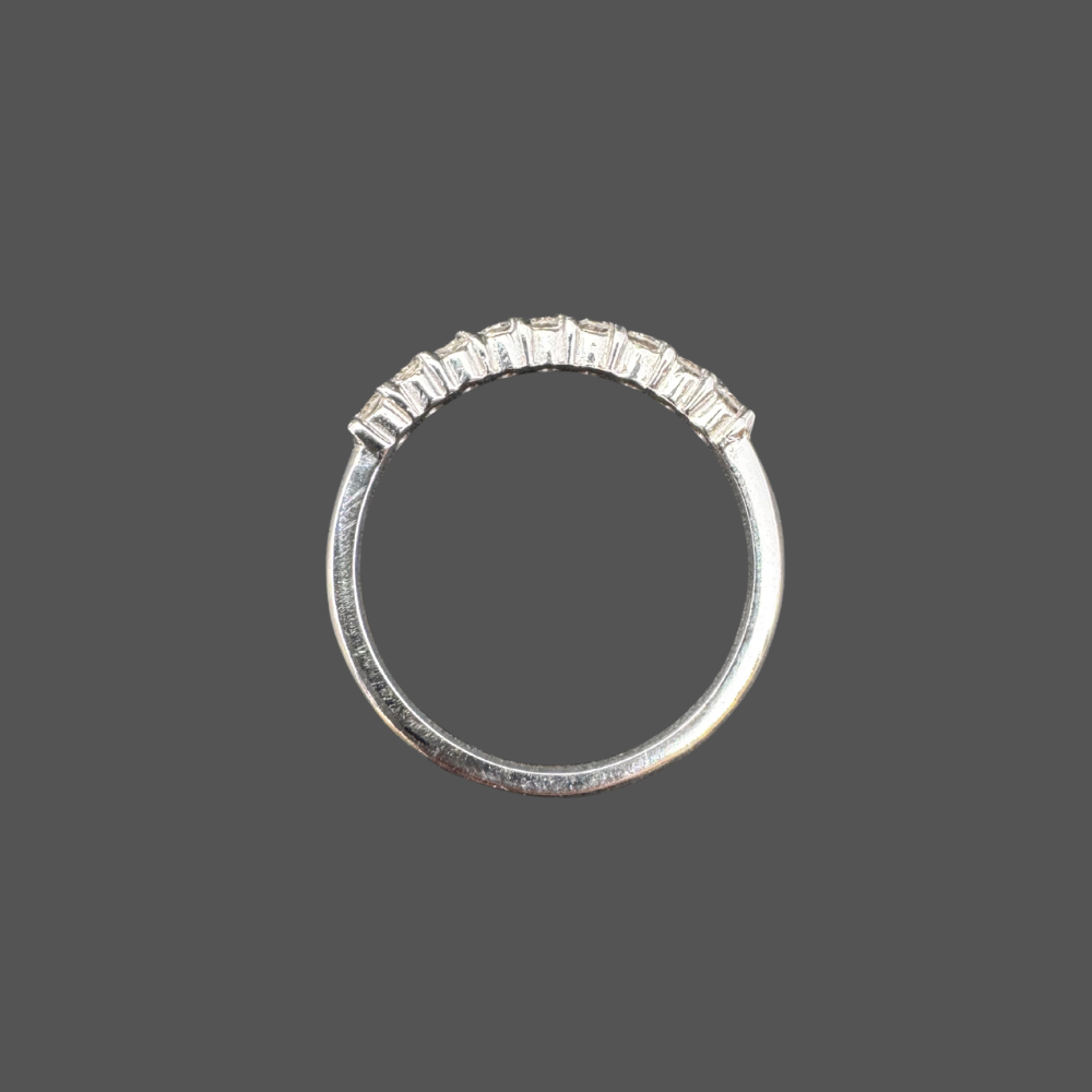 Demi alliance diamants or blanc 0.33ct – 2.40g