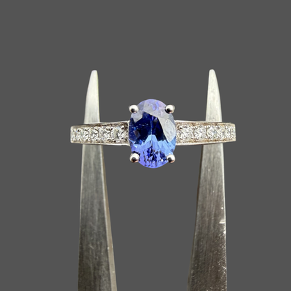 Bague solitaire tanzanite et diamants or blanc 18 carats 0,50 ct – Diamants 0,17 ct
