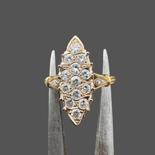 Bague Marquise en Or Jaune et Diamants
