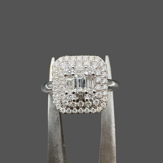 Bague en Or Blanc Pavée de Diamants – 0,53 ct