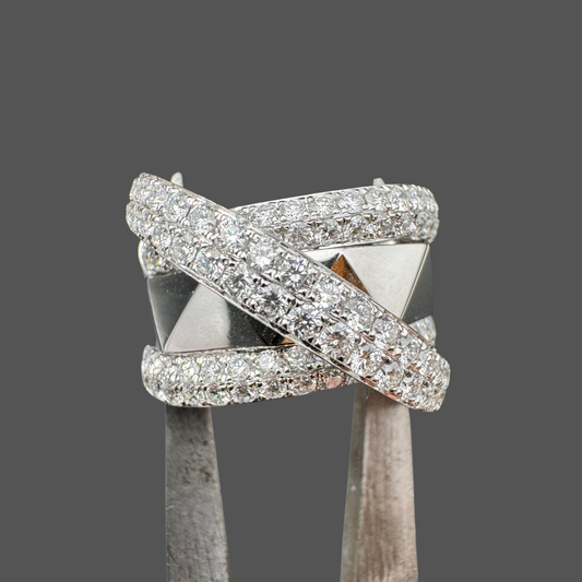 Bague en or blanc croisée 18 carats
