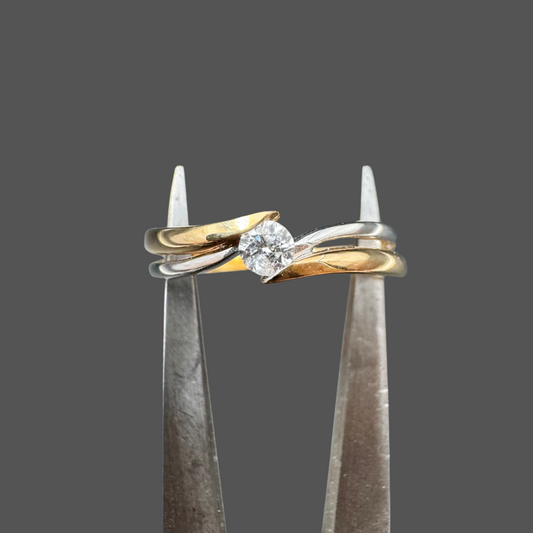 Solitaire Bi-Color en Or avec Diamant 0.12ct