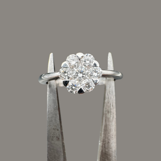 Bague Fleur en Or Blanc et Diamants