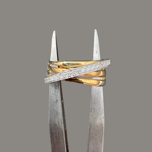 Bague croisillons en or jaune et or blanc