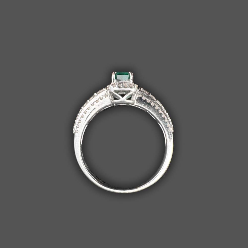 Bague Émeraude & Diamants