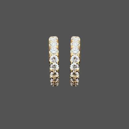 Créoles en or jaune 18 carats avec diamants – 0,30 ct