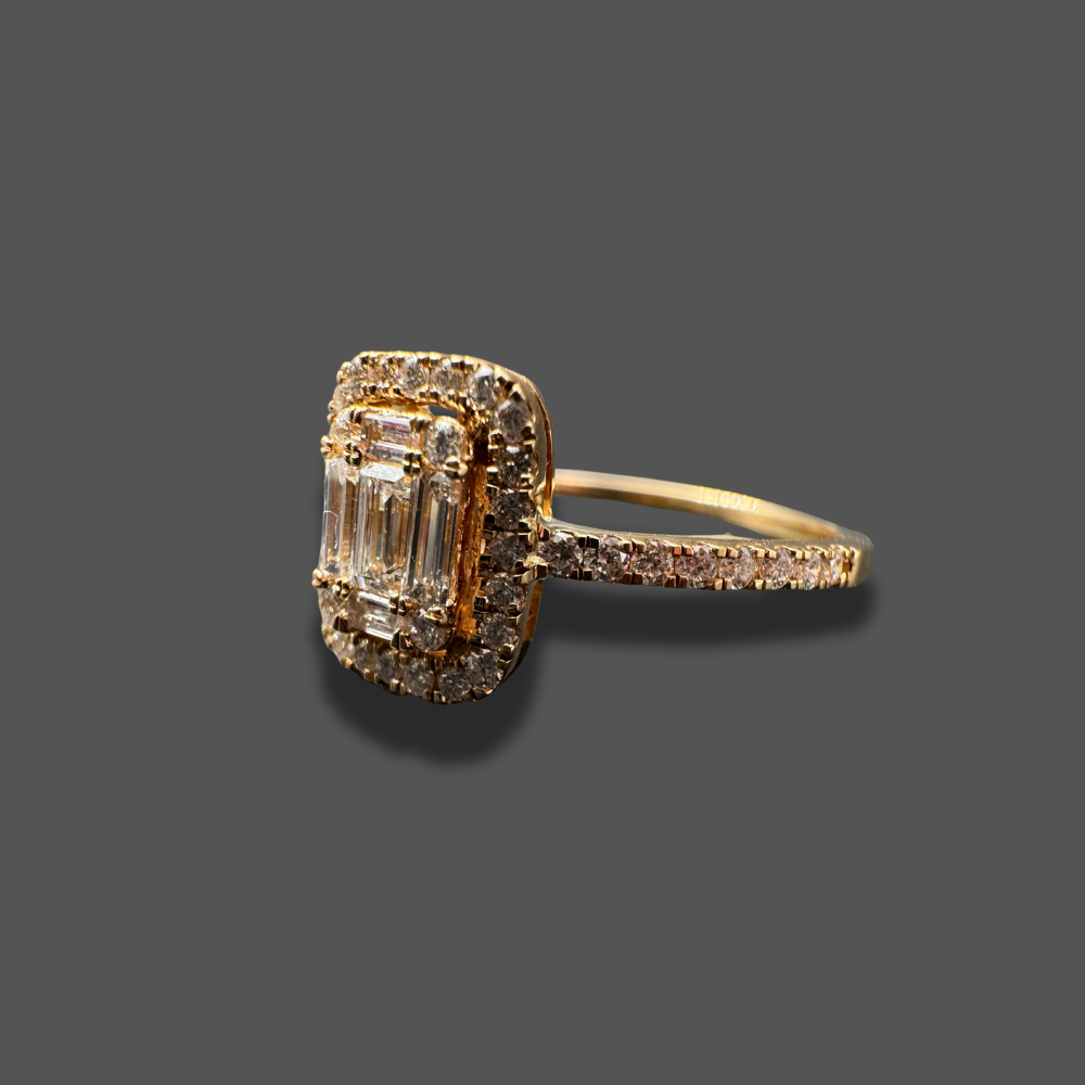 Bague en or jaune 18 carats avec diamants baguette